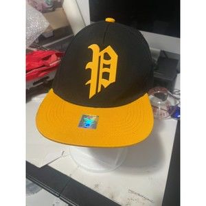 GUC Polo vintage gothic P cap hat black/yellow